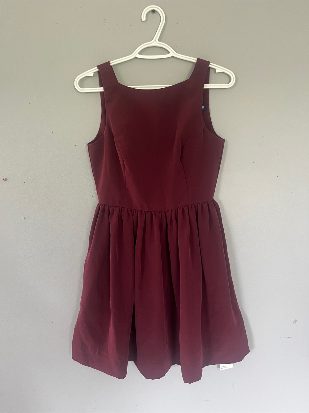 Woman’s American Apparel Burgundy Sleeveless Mini Dress Small
